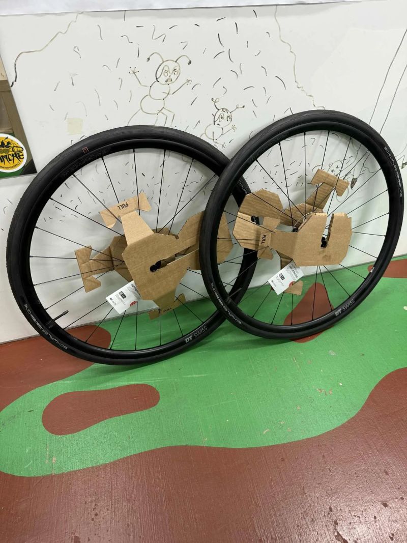 DT Swiss PERFORMANCE, NOVÁ KOLA