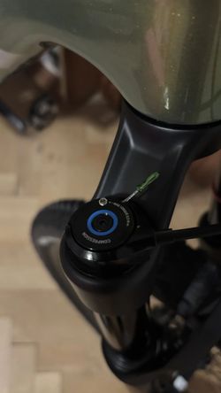 Rock Shox REBA 120mm(nohy 35mm jako SID)