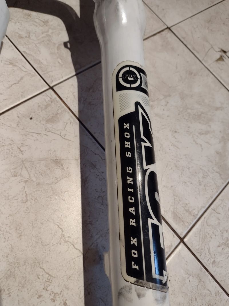 Vzduchová vidlice FOX