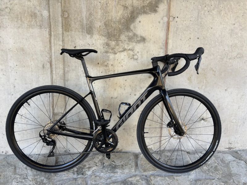 Giant Giant Model Defy Advanced 2 Modelový rok 2021 M/L