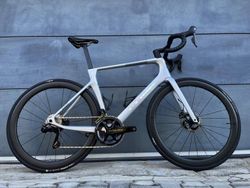 Cube Agree C:62 SLT - Dura-Ace Di2 (POUŽITÉ)