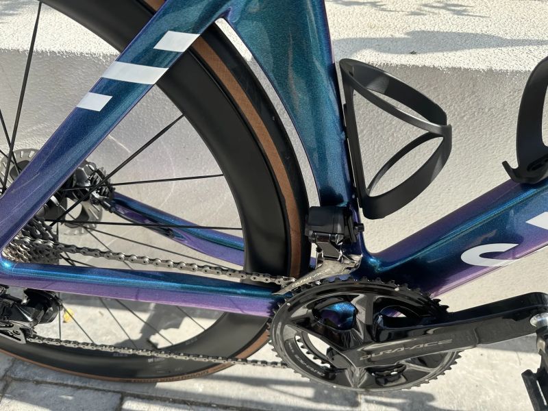 Canyon Aeroad CFR Di2 2025