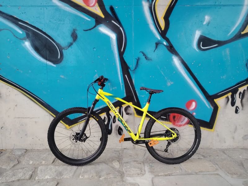 Rock Machine Manhattan