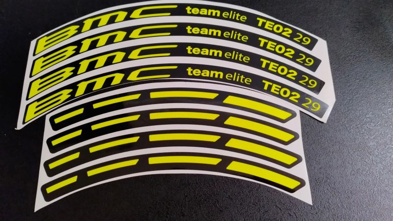 BMC Team Elite (samolepky na ráfek 29er)