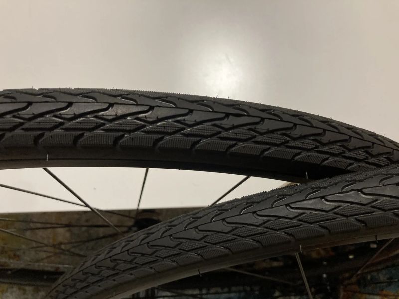 Výprodej různých dílů z obchodu