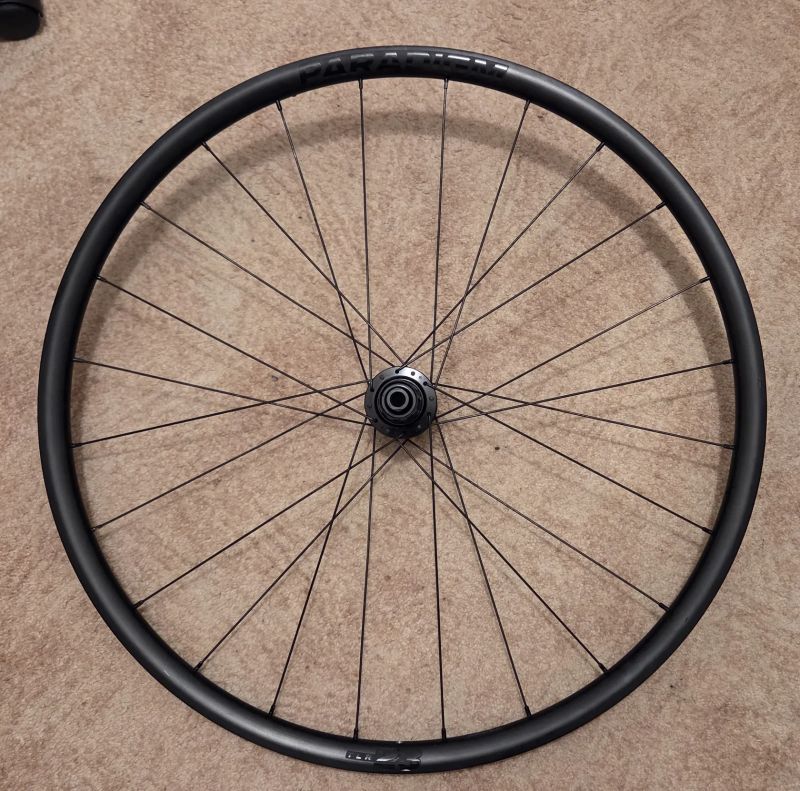 Zapletená kola Bontrager Paradigm TLR 23