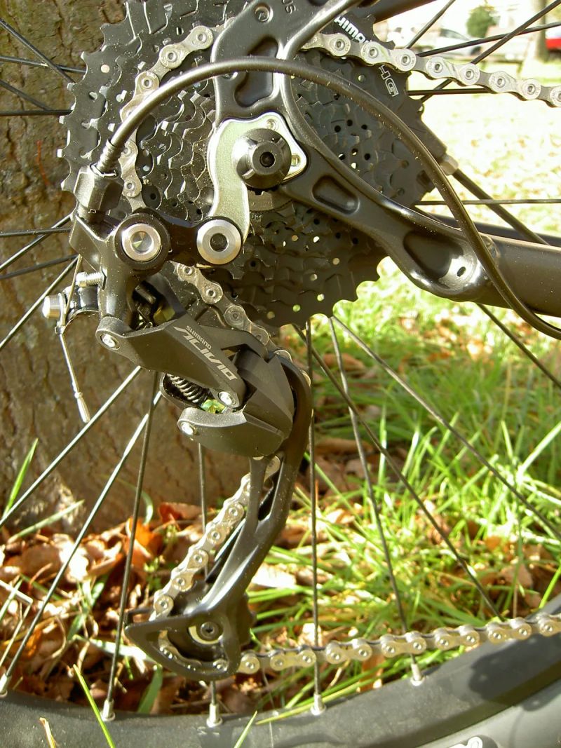 Crussis ONE Largo 7.6