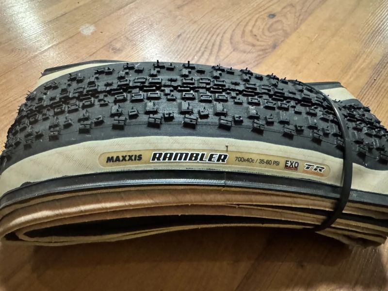 Jsem Maxxis Rambler 700x40c EXO TR kevlar