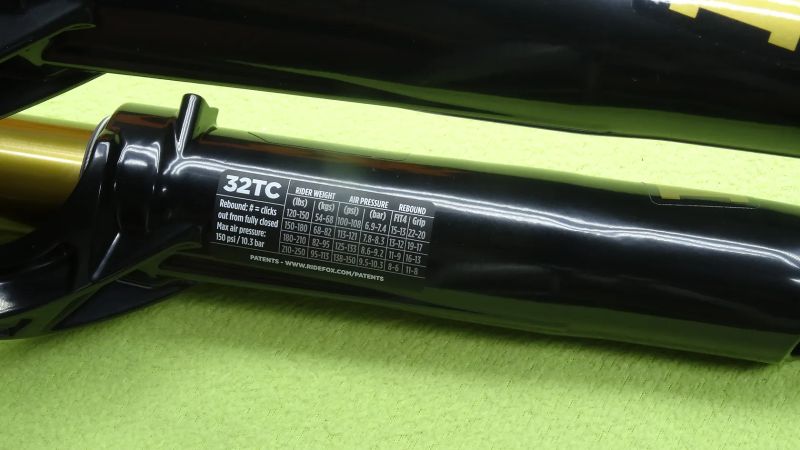 Fox 32 TAPER - CAST FACTORY FIT4 40mm