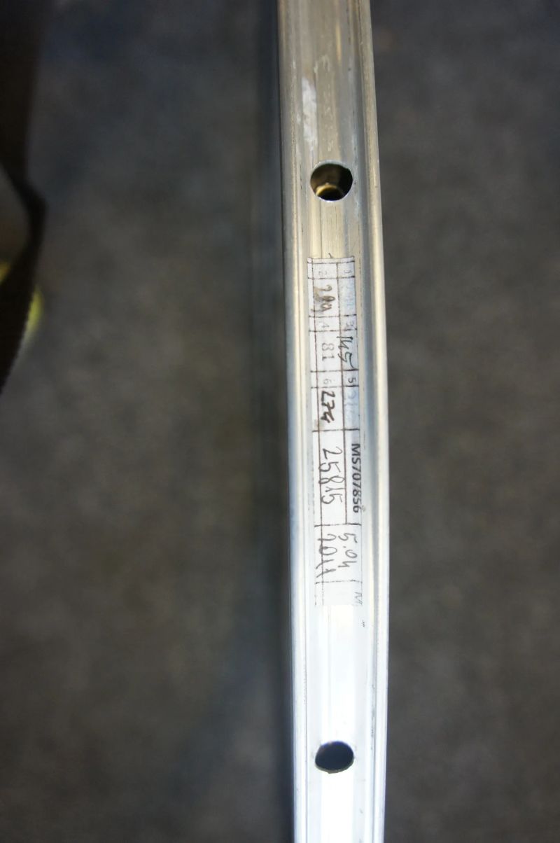 Mavic Cosmic přední