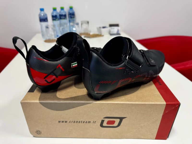 Triatlonové Xterra tretry - CRONO CT1 CARBOCOMP vel. 40 