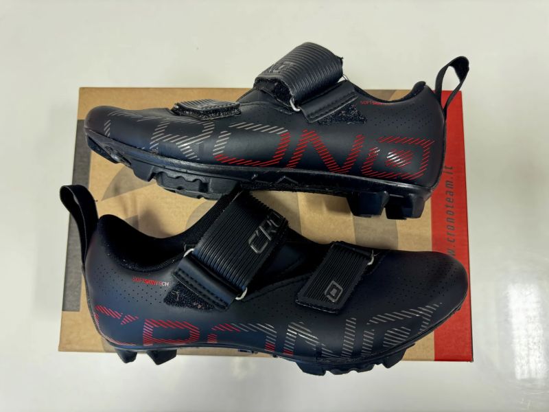 Triatlonové Xterra tretry - CRONO CT1 CARBOCOMP vel. 40 