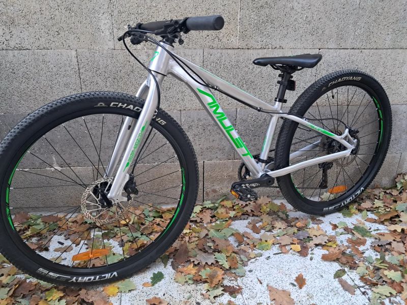 Amulet Youngster 26, velmi lehké, jako nové! 