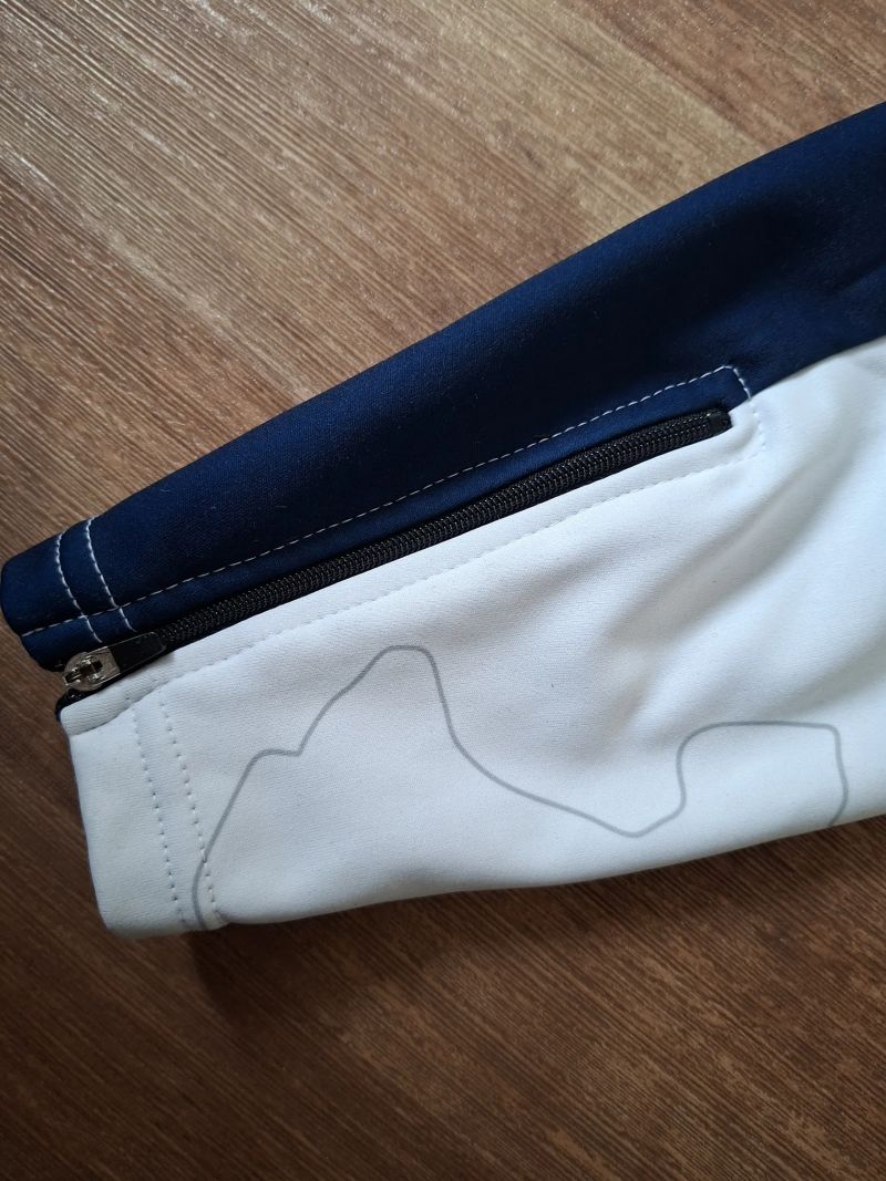 Sportful windstopperová bunda