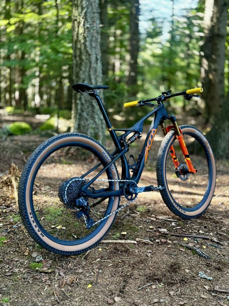 Prodám celoodpružené kolo Koba Sentiero C2 Karbon