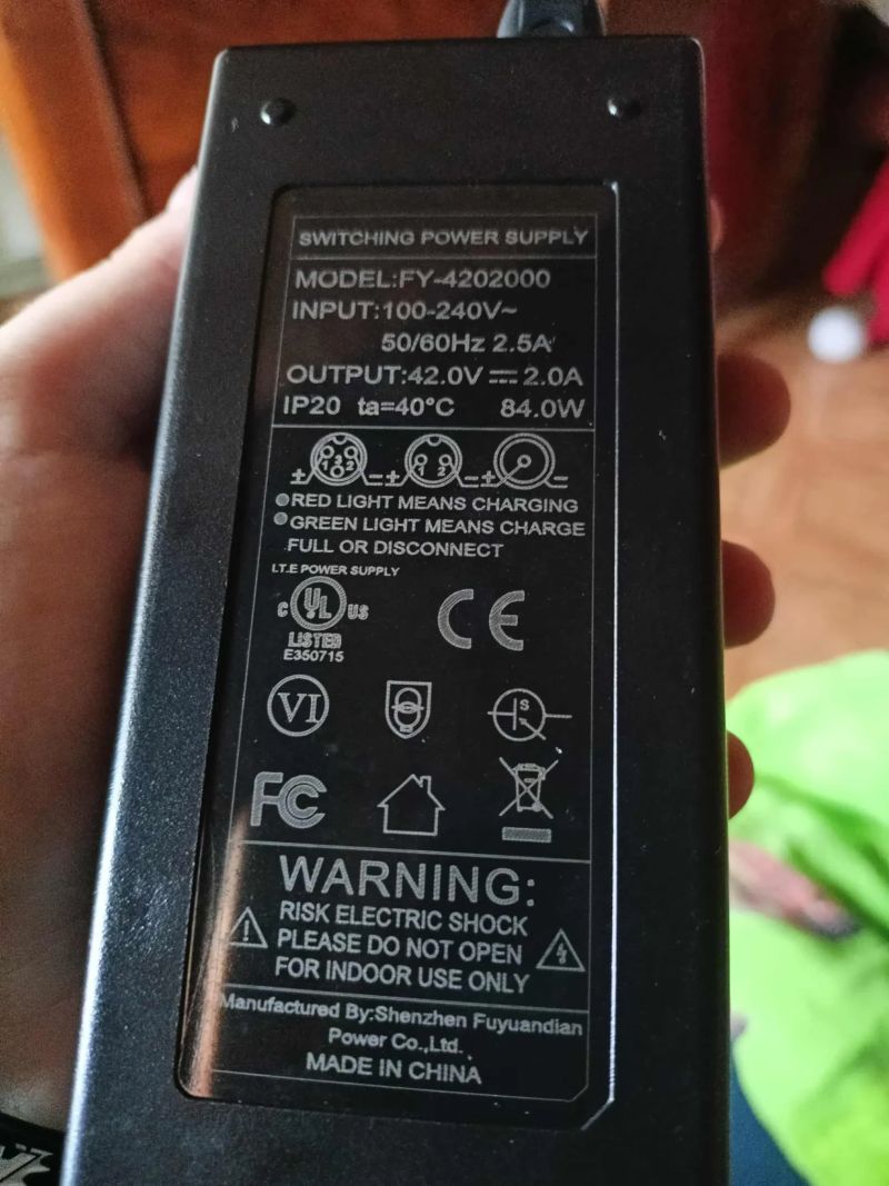 Elektrická koloběžka GOGEN S 801