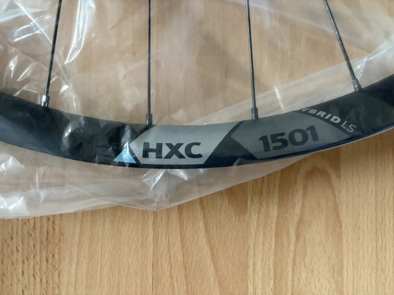 NOVÁ karbonová 29" kola DT Swiss HXC 1501 (E-bike / Enduro) Shimano Microspline