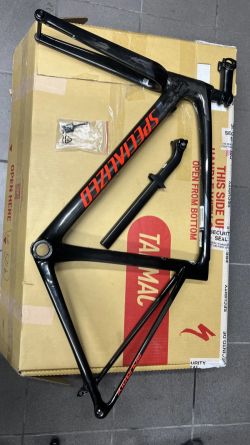 Rámová sada Specialized Roubaix vel. 56