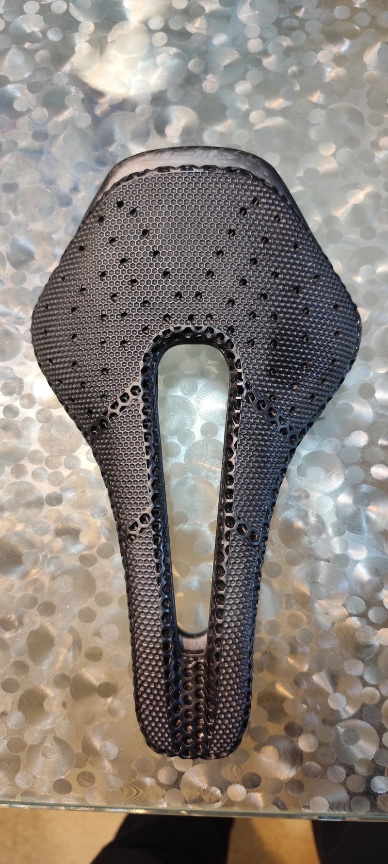 Celokarbonové 3D sedlo,169 g