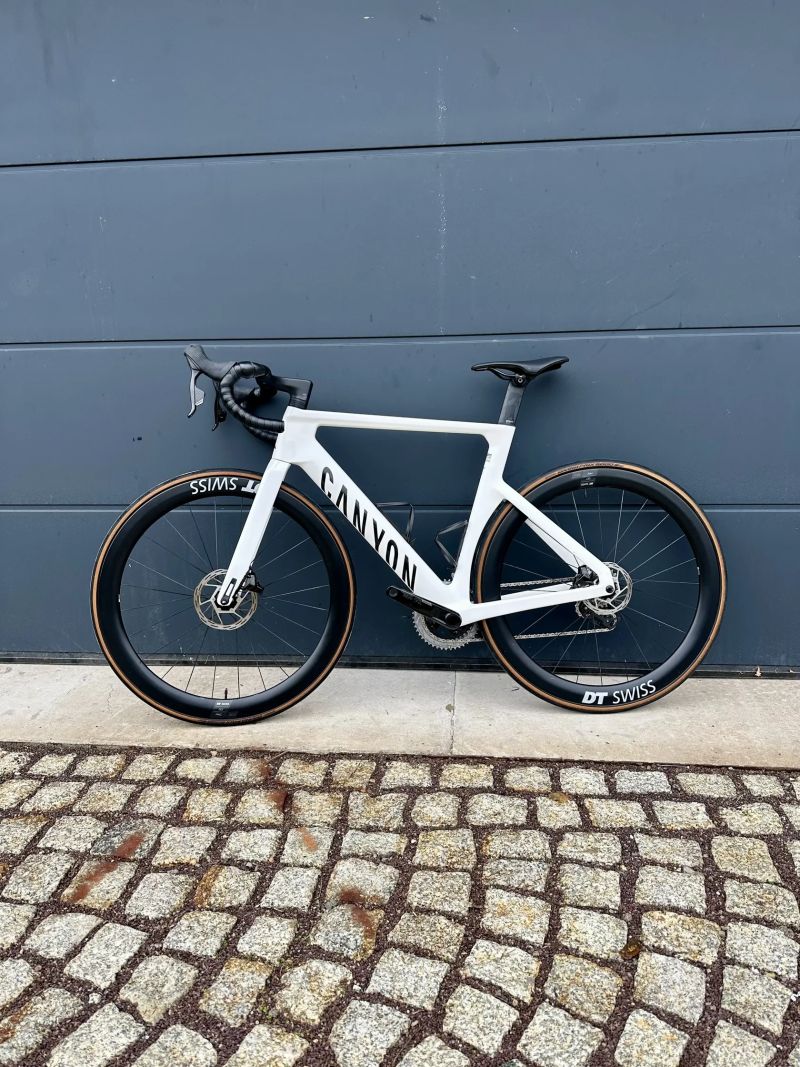 Canyon Aeroad CF SLX 7 AXS