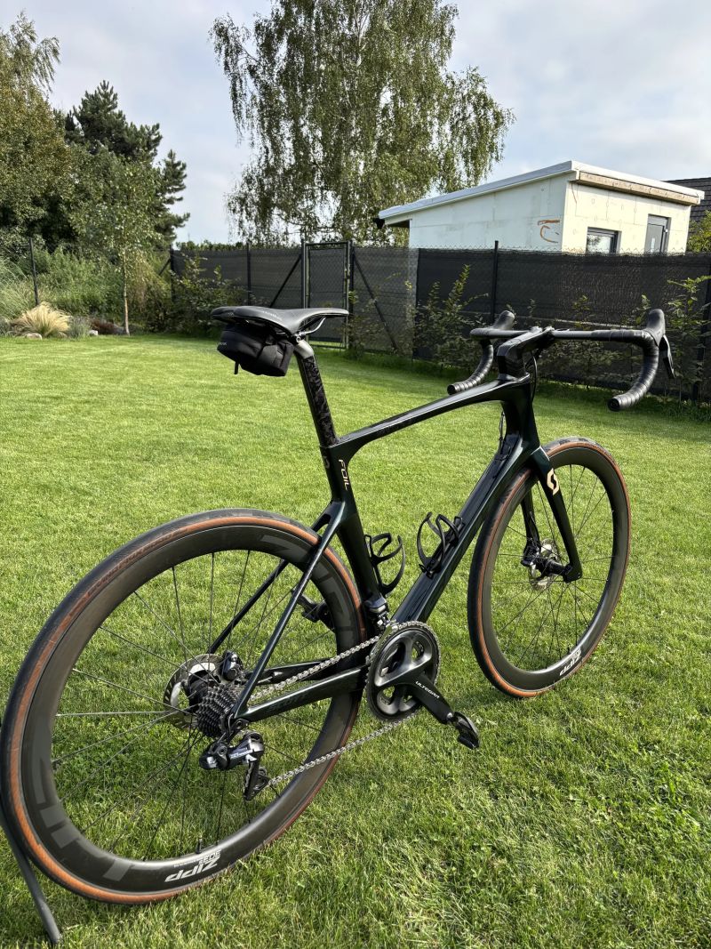 Scott FOIL RC 10 Di2 Top stav, bezduše atd..