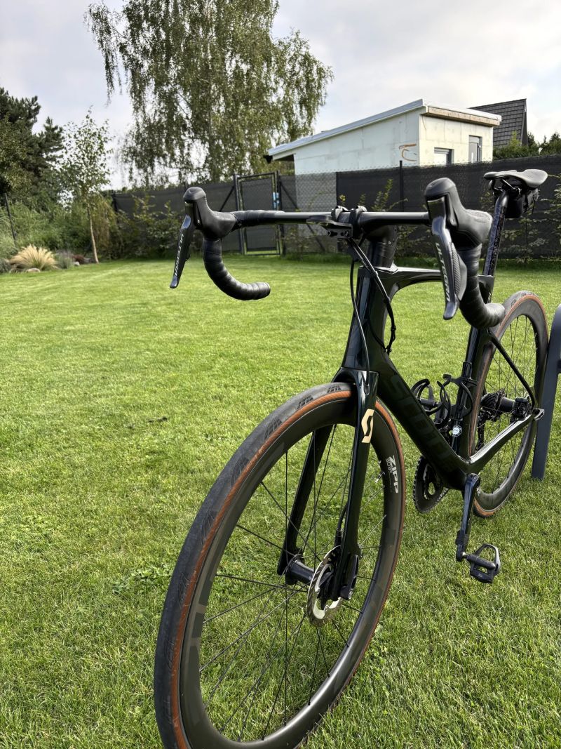 Scott FOIL RC 10 Di2 Top stav, bezduše atd..