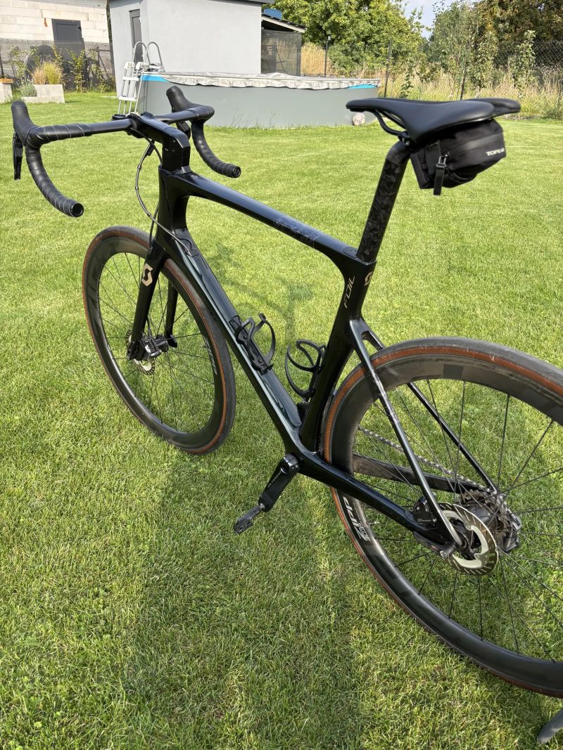 Scott FOIL RC 10 Di2 Top stav, bezduše atd..