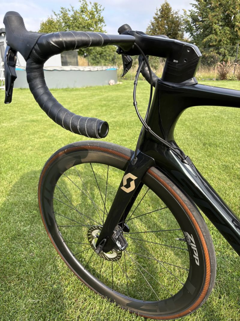 Scott FOIL RC 10 Di2 Top stav, bezduše atd..