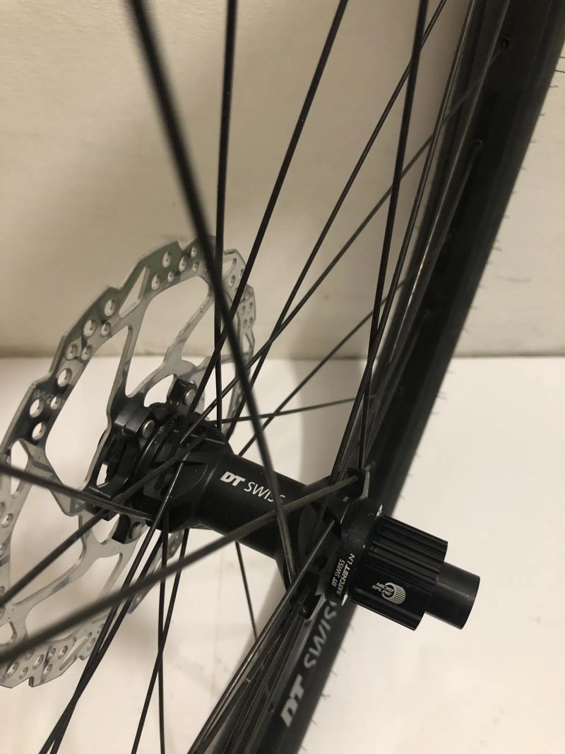 Zapletená kola 29” DT Swiss Spline M1900