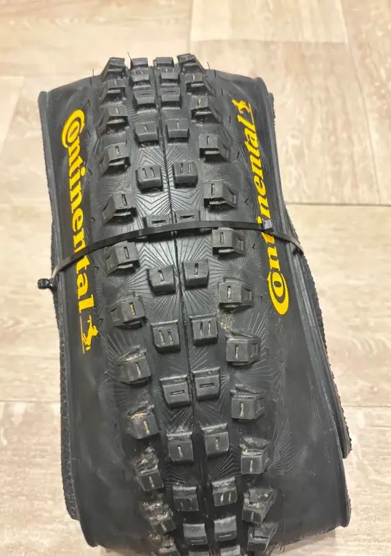 Continental Argotal Enduro Soft 29x2,40" TLR E-25 MTB plášť kevlar černá