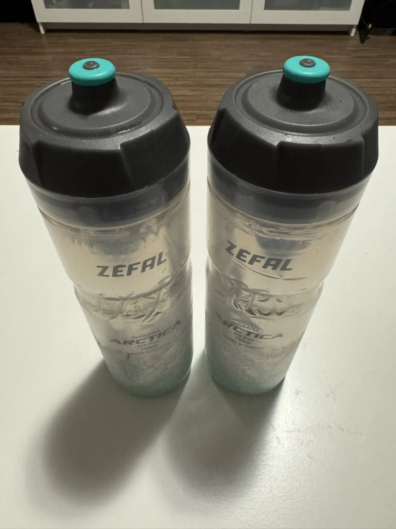 Karbonové košíky Canyon