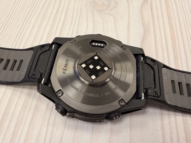 Garmin Fenix 8 51mm AMOLED Sapphire Carbon grey