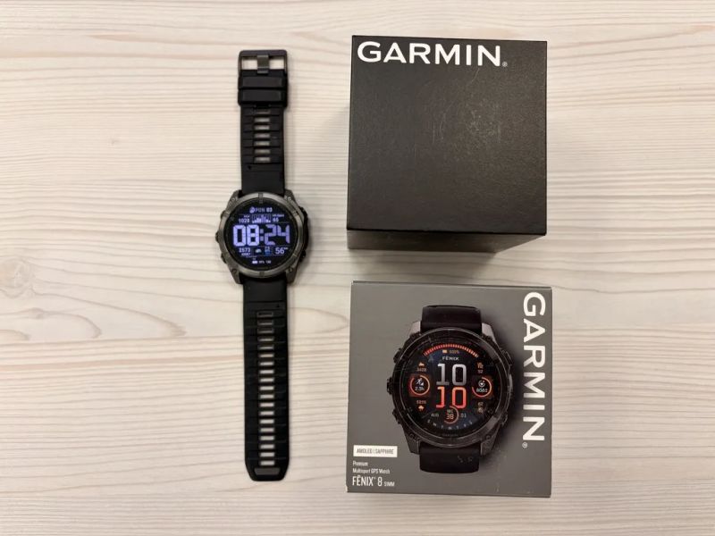 Garmin Fenix 8 51mm AMOLED Sapphire Carbon grey