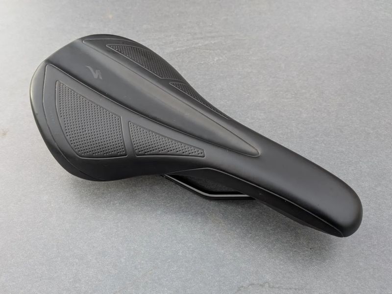 sedlo Specialized Henge Comp 143 mm