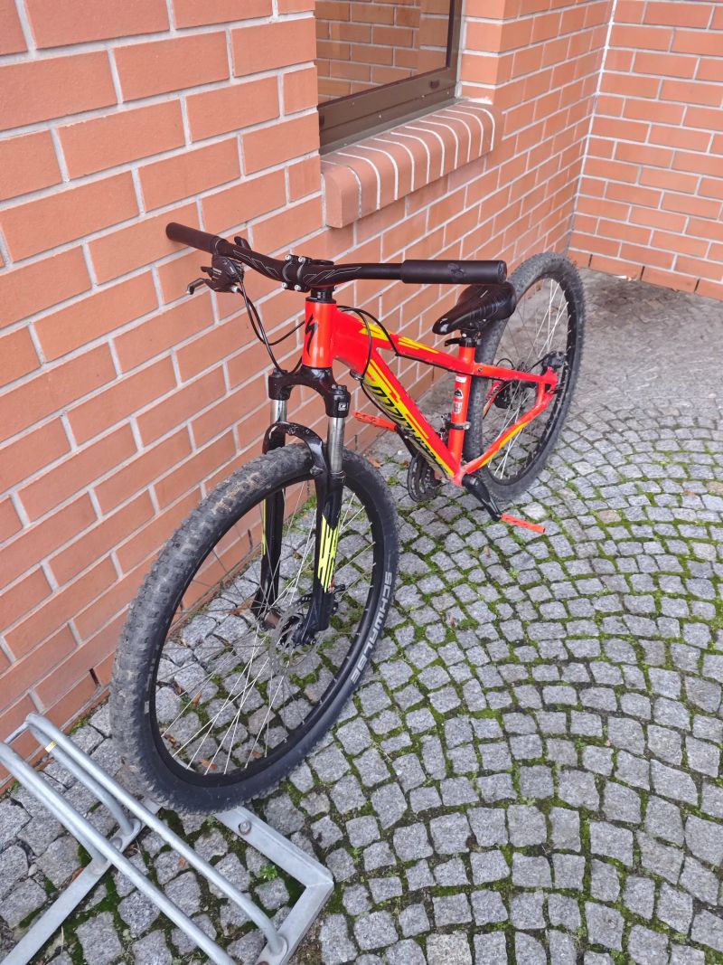 Dirt kolo Specialized pitch 27.5 