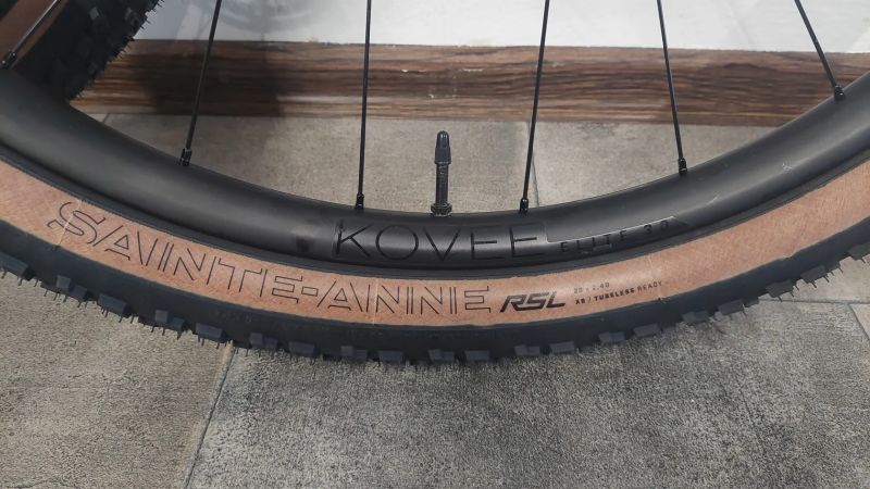Bontrager Kovee Elite 30 TLR Boost 29