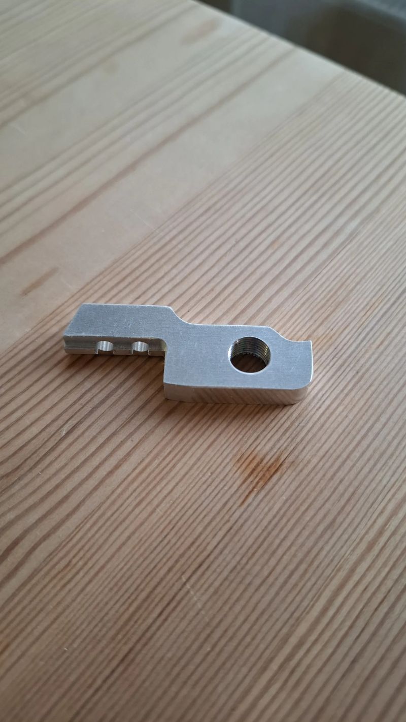 Patka přehazovačky XC135 k rámu RB, Race bike 