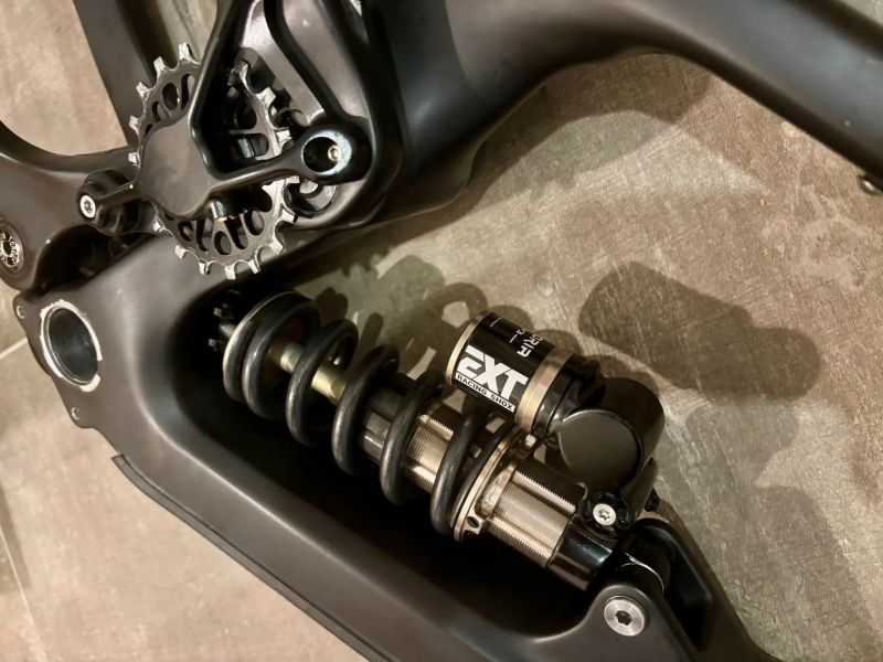 Deviate Highlander 150, 29, L