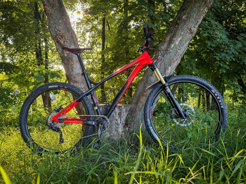 Commencal Meta HT AM 650B LCommencal Meta HT AM 650B L – teleskop, po servise 
