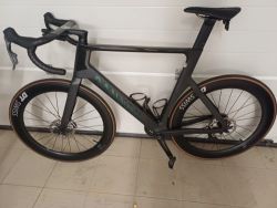 Canyon Aeroad CFR AXS