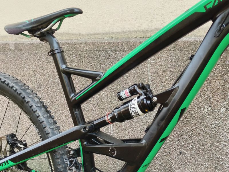 YT Industries Capra AL Comp 2 vel. L roku 2016