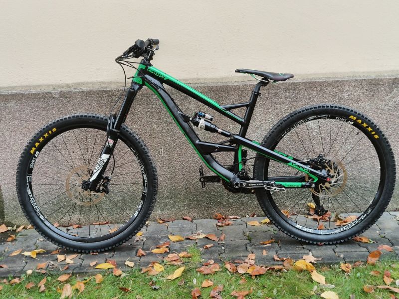 YT Industries Capra AL Comp 2 vel. L roku 2016