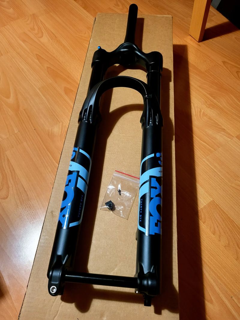 Nová Fox 36 Float Performance Fit Grip Evol 160mm 29"