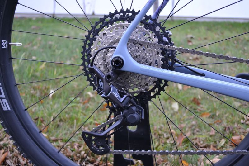 Cube Reaction C:62 Race pigeonblue´n´art (XL) Stav nového kola