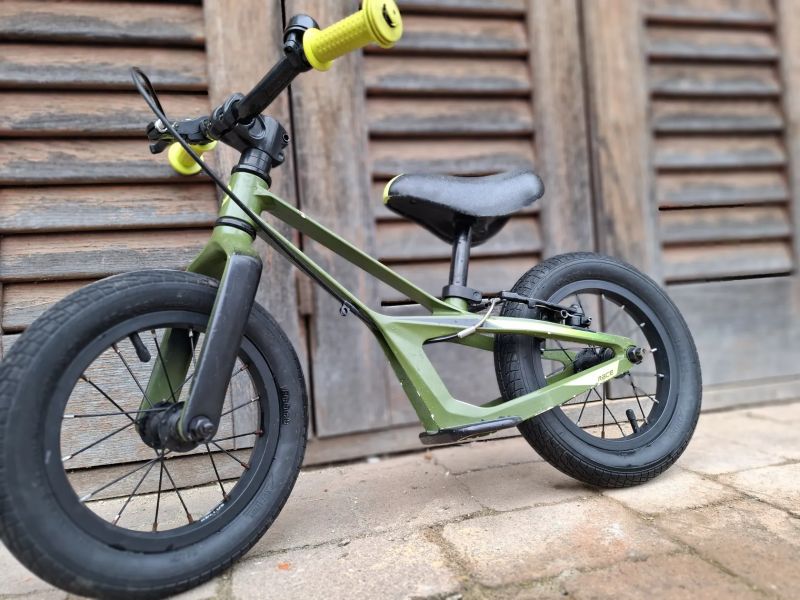 Kellys Kiru odrážedlo