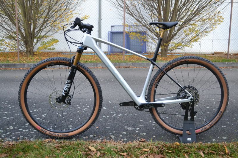 Cube Elite C:62 Pro (L) Top Stav