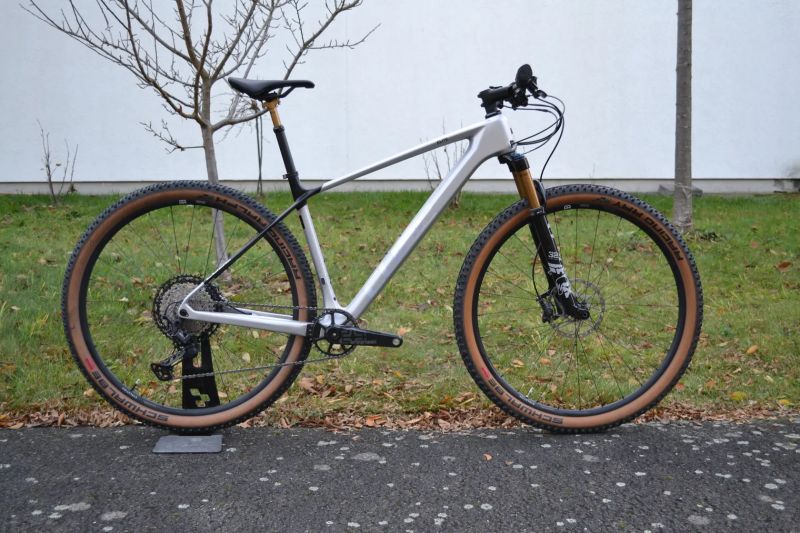 Cube Elite C:62 Pro (L) Top Stav