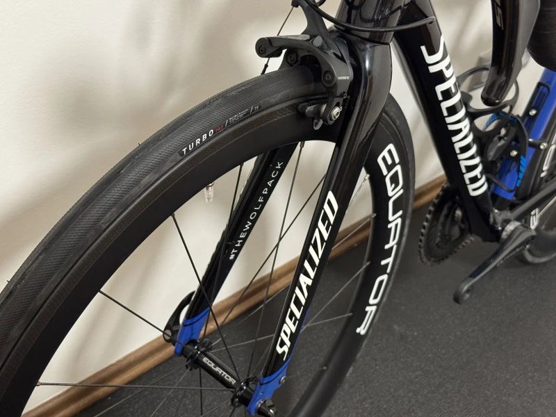 Specialized Allez Elite, vel. 52, team Quickstep replica