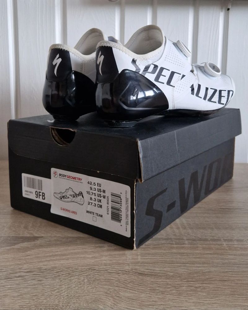 Tretry specialized s-works ares team