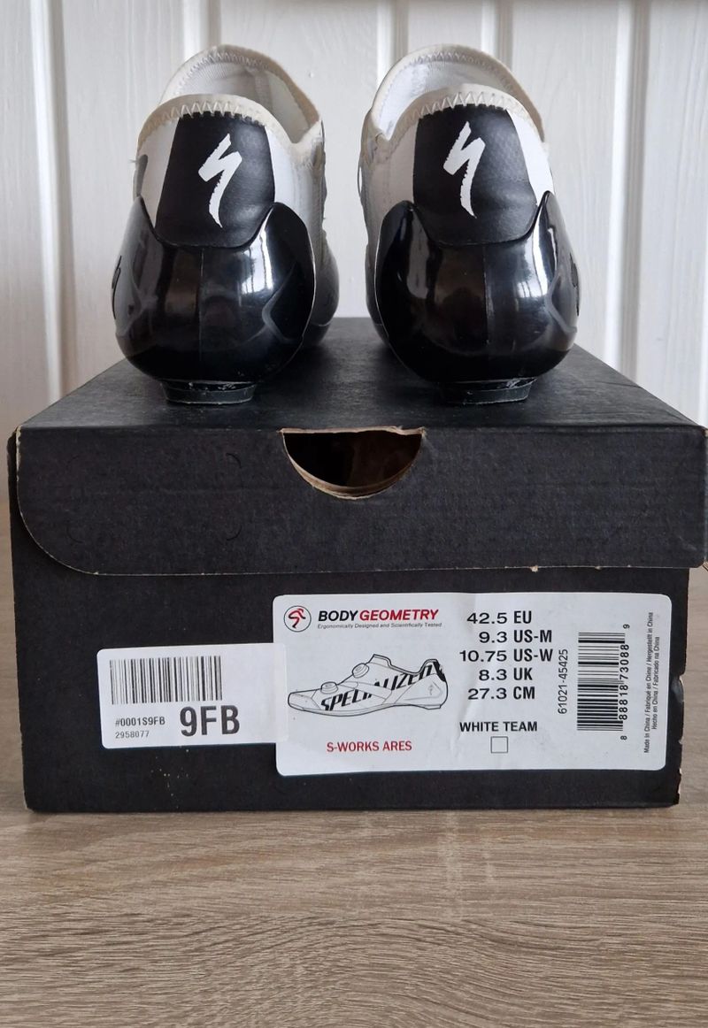 Tretry specialized s-works ares team